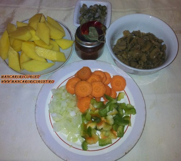 Tocanita de post cu ciuperci