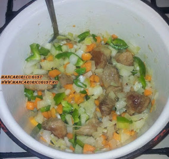 Tocana de porc reteta