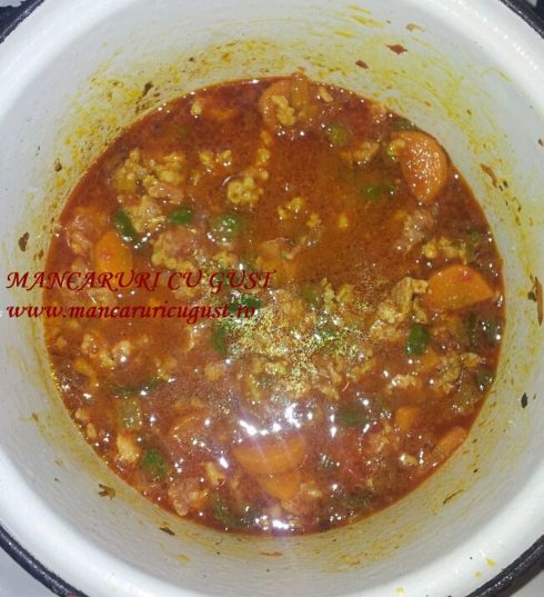 Spaghetti cu sos reteta