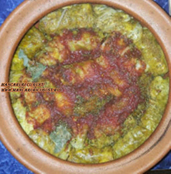 sarmale in foi de varza