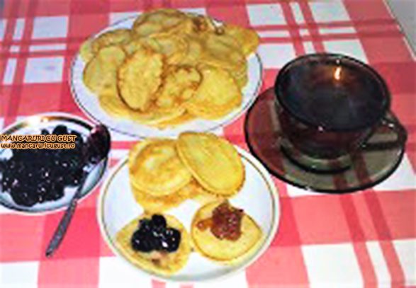 Blinele cu gem de cirese reteta traditionala din Basarabia