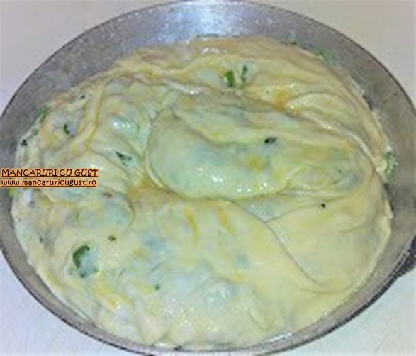 Reteta Placinta cu telemea spanac si cartofi reteta unica