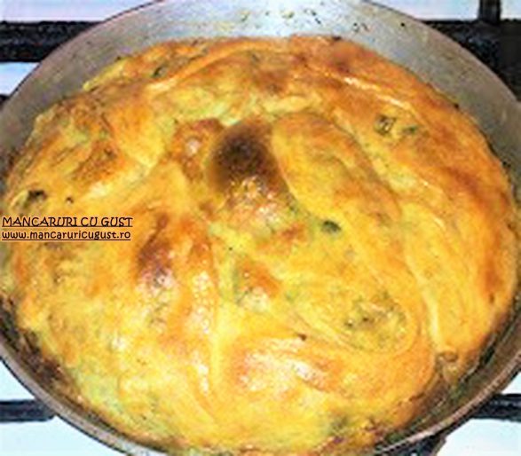 Placinta cu cartofi, telemea si spanac reteta usoara