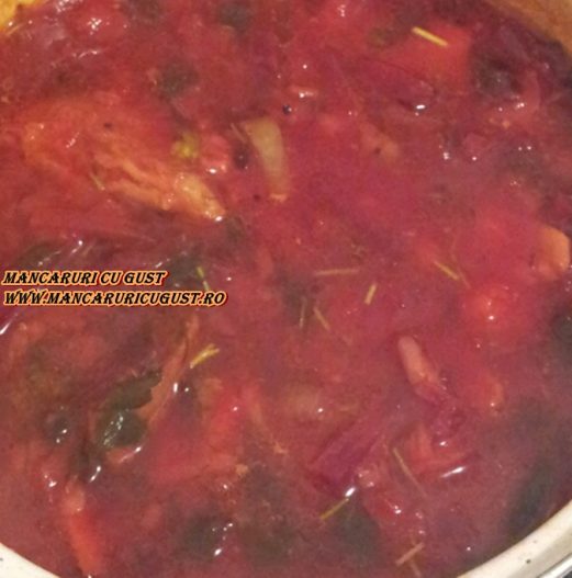 bors ucrainesc de sfecla rosie 