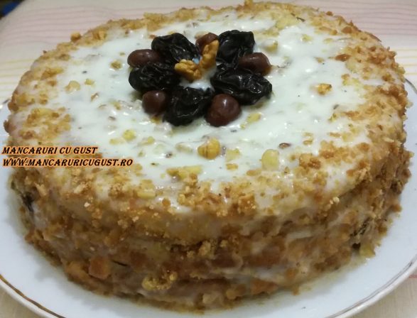 Tort smetannik cu nuci reteta usoara
