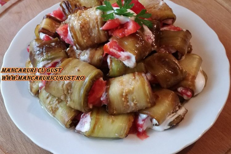 Vinete Limba soacrei cu smantana, rosii si usturoi