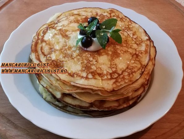 Clatite americane sau Pancakes reteta