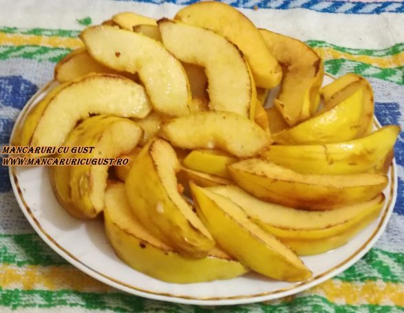 Mancare de gutui de post reteta