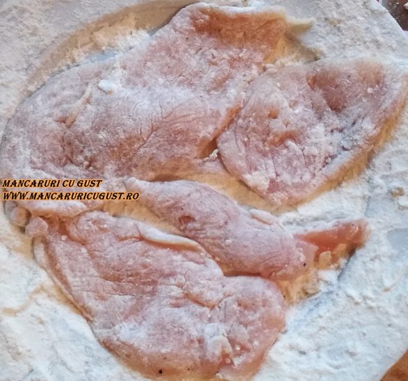 Reteta Snitele de pui cu varza murata