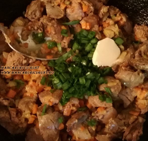 Pate de ficatei de pui