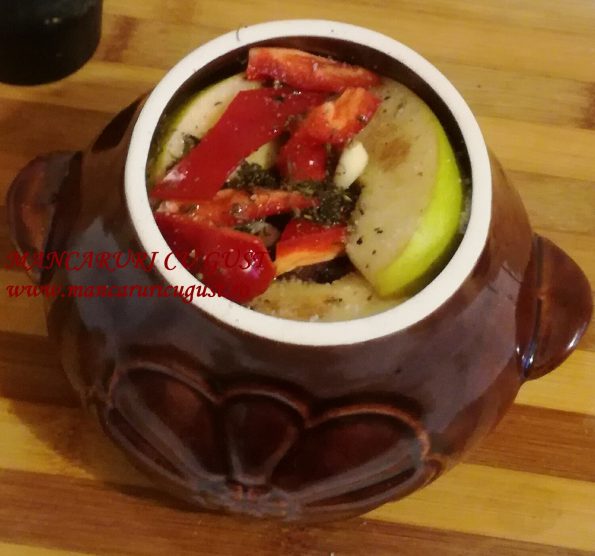 Carne de porc cu gutui la ulcica