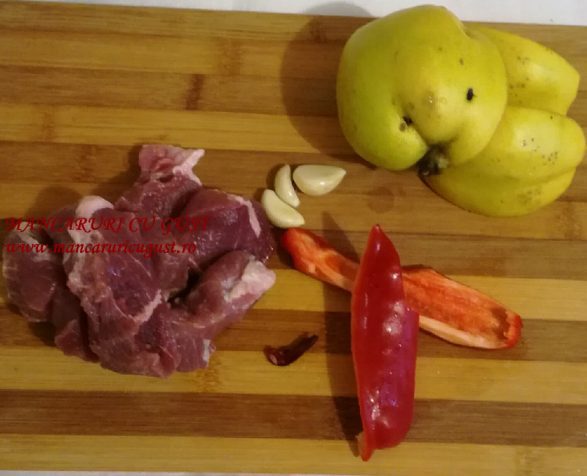 Porc cu gutui la cuptor reteta