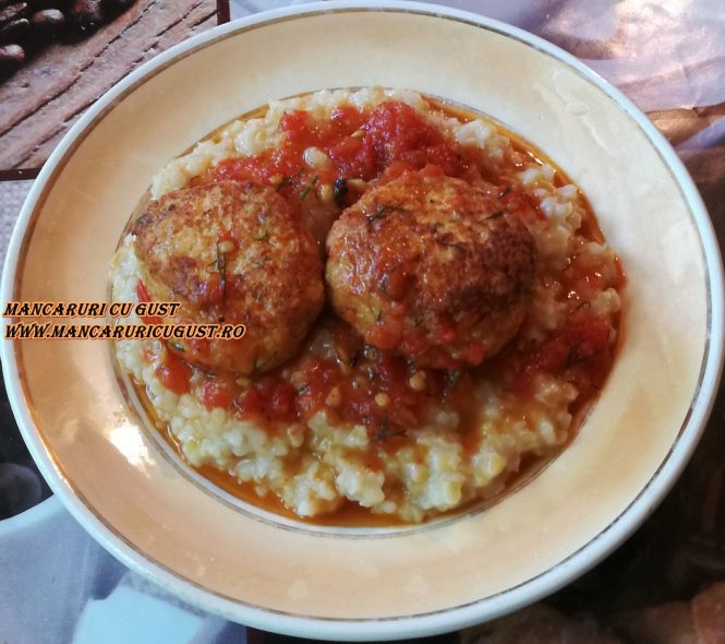 Reteta Chiftelute in sos picant