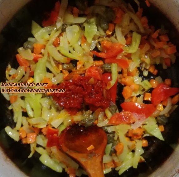 Fusilli cu ragu de ton 