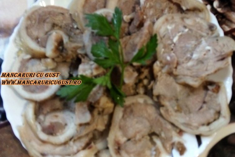 Rulada din Ciolan de Porc Reteta